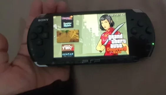 PSP 3000 en aliexpress con lista de juegos cargados, alidatos.com